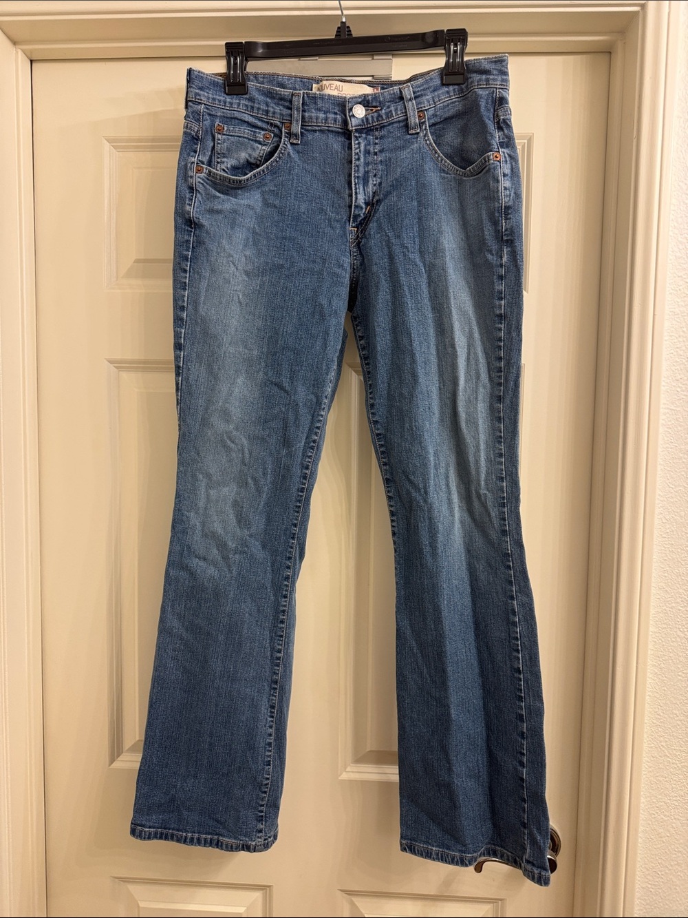Vintage Levi’s 515 Nouveau Boot Cut Jeans size 10M